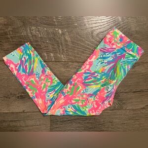 Lilly Pulitzer Bright Tropical Print Leggings in Pink, Blue & Green